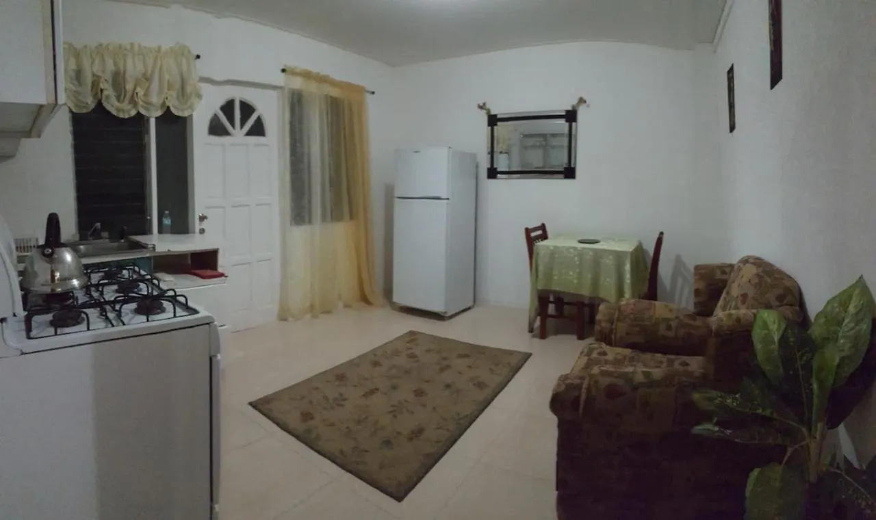 Guest house Cynson Villa Holiday Accommodations Christ Church